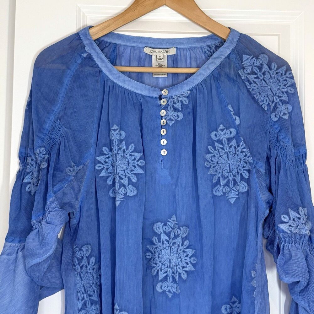 John Mark Blue Embroidered Floral Tiered Sleeve Blouse Women's Sz. Medium